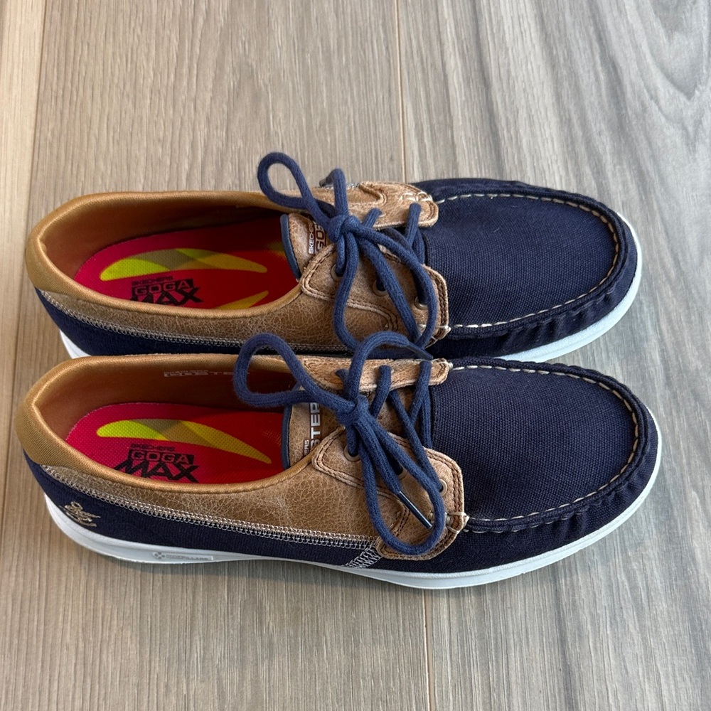 Skechers Women's Go-Step Navy Seashore Boat Sneakers Size 9 - Picture 2 of 6